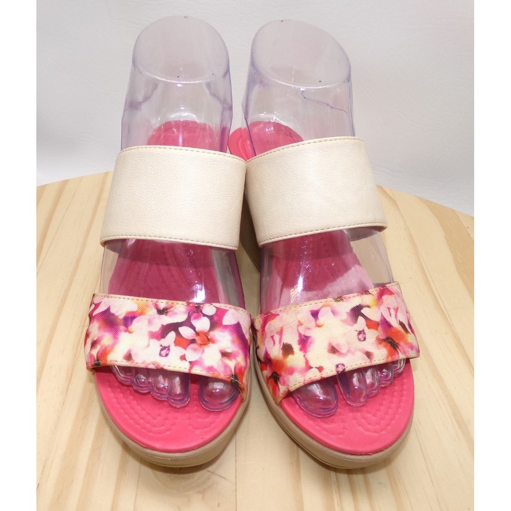 Crocs Leigh II Wedge Heels Sandals Womens Floral Coral Size 7 Slip On Comfort